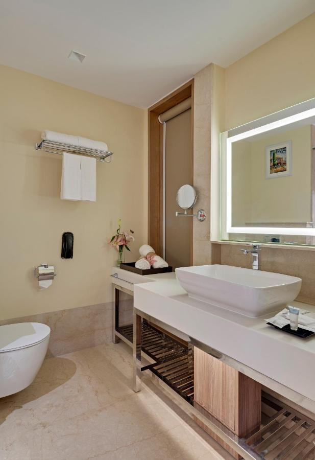 O By Tamara, Trivandrum Thiruvananthapuram Extérieur photo Bathroom